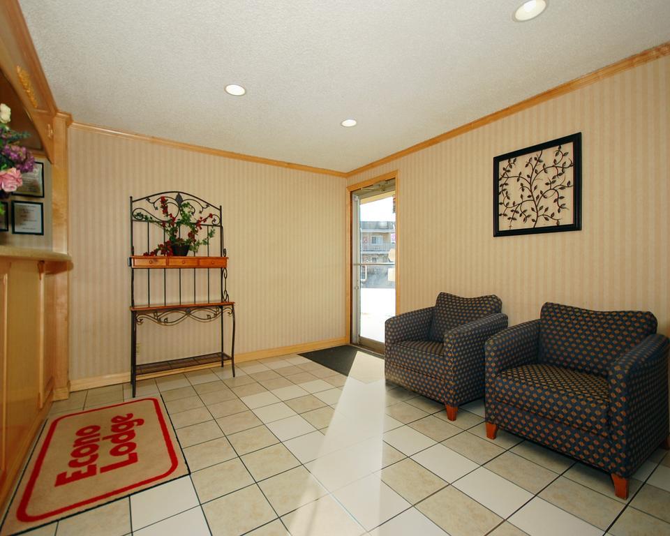 Rodeway Inn West Dodge Omaha Interior foto
